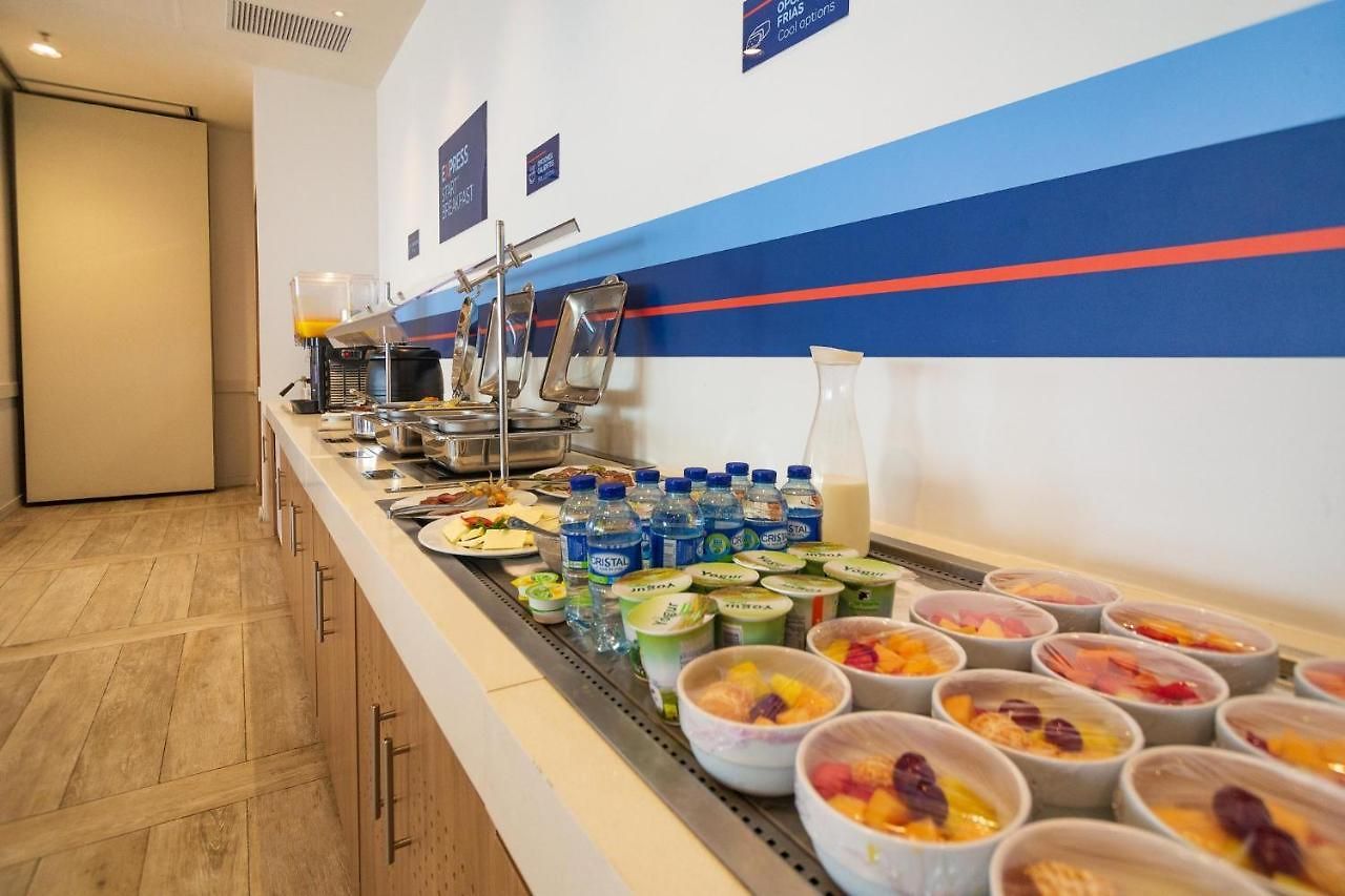 Express Manga By Ihg Cartagena