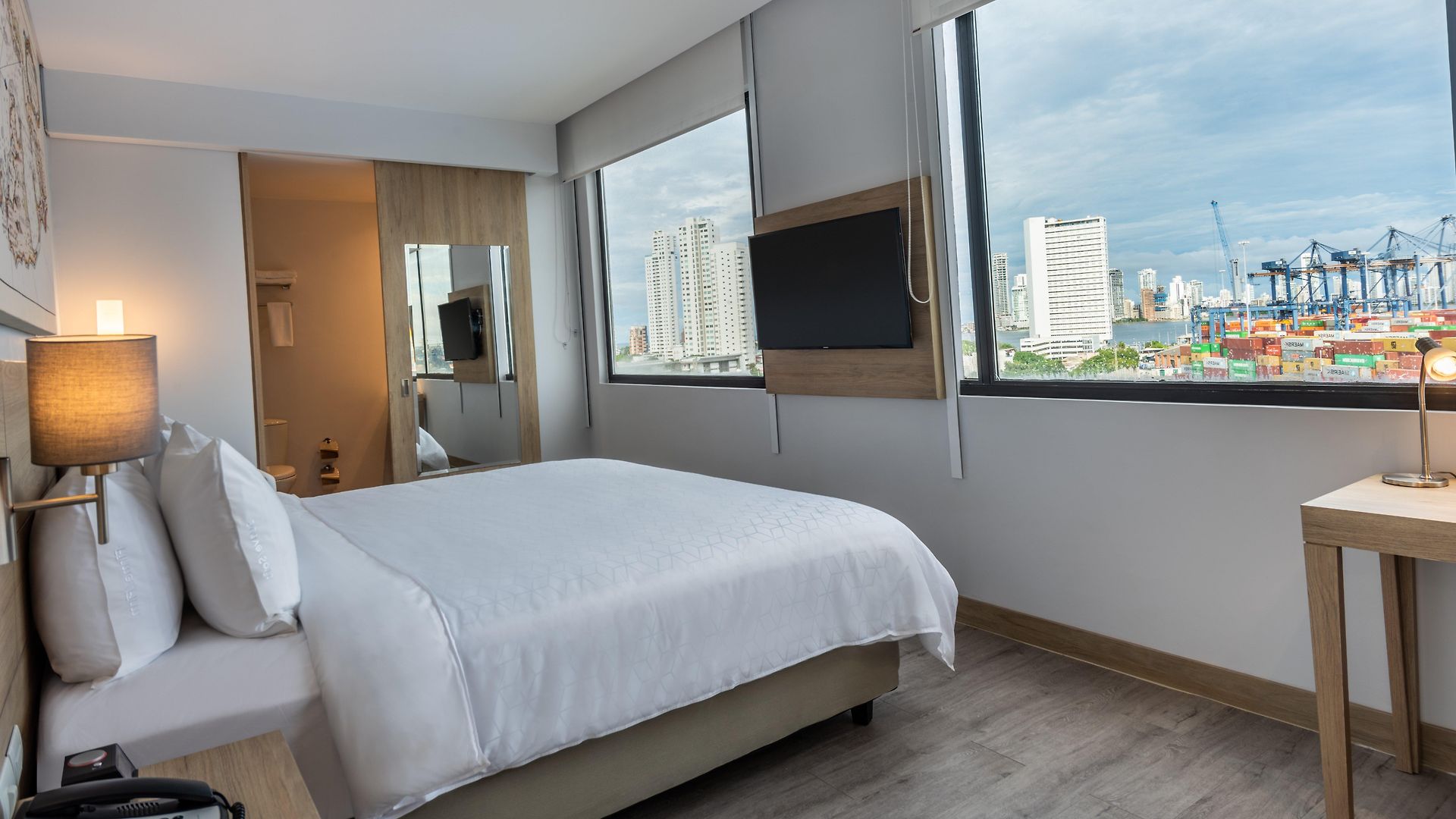 Express Manga By Ihg Cartagena