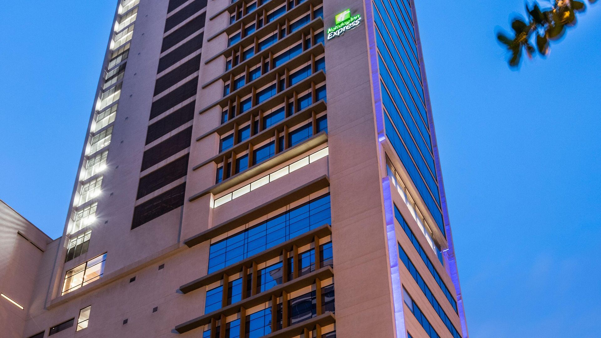 Express Manga By Ihg Hotel Cartagena