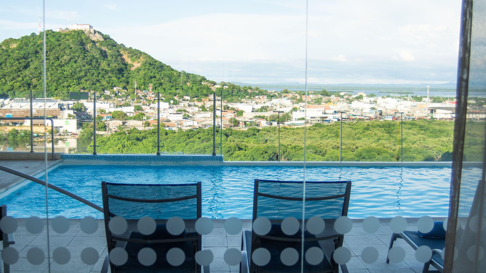 Express Manga By Ihg Cartagena