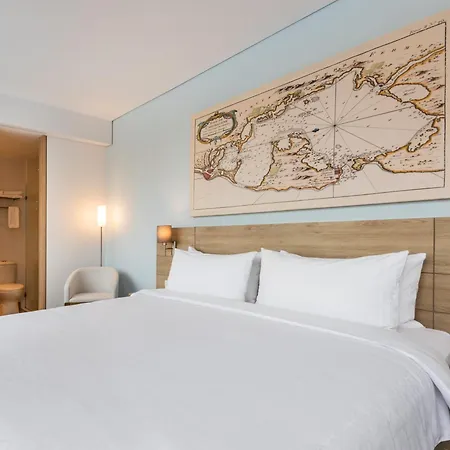 Hotel Express Manga By Ihg 4*