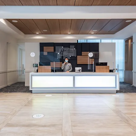Hotel Express Manga By Ihg 4*